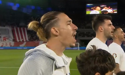 Γεωργία - Ελλάδα: Τρομερό πάθος από τους διεθνείς στην ανάκρουση του Εθνικού Ύμνου (vid)