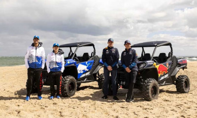 Οι Μαξ Φερστάπεν και Σέρτζιο Πέρεζ σε αγώνα ταχύτητας στην... άμμο