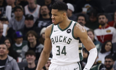 NBA: Συγκλονιστικός ο Γιάννης Αντετοκούνμπο, αλλά απελπιστικά μόνος - Σοκ για τους Σέλτικς