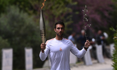 Ολυμπιακή Φλόγα: Περήφανος ο Ντούσκος - «Ήταν κάτι ξεχωριστό, κουβάλησα όλους τους Έλληνες»