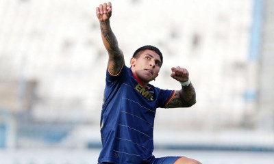 «Αγκαλιά» με την άνοδο η Καλλιθέα, διέλυσε την Ηλιούπολη