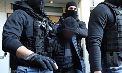 Ρέντη: Βρέθηκαν χρήματα σε λογαριασμούς συγγενών των συλληφθέντων που δεν μπορούν να δικαιολογηθούν