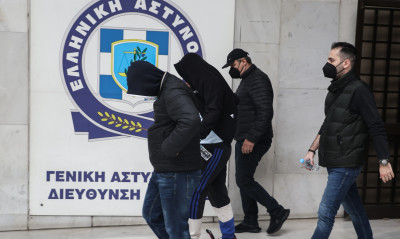 Η ανακοίνωση της ΕΛ.ΑΣ. για τις έρευνες στα σπίτια των συλληφθένων για τα επεισόδια στου Ρέντη