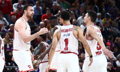 Μπαρτσελόνα – Ολυμπιακός 75-77: Ξεκίνημα με «break» οι «ερυθρόλευκοι» | «Διπλό» και για τη Φενέρ