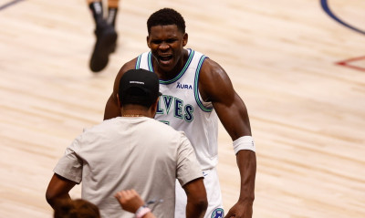 NBA: Με επική ανατροπή στους τελικούς της Δύσης οι Τίμπεργουλβς - «Έσπασαν» τη Νέα Υόρκη οι Πέισερς