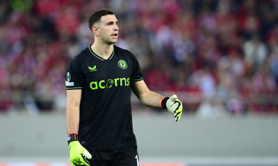 Ολυμπιακοί Αγώνες: Πηγαίνει σε… κόντρα με την Άστον Βίλα ο Μαρτίνες