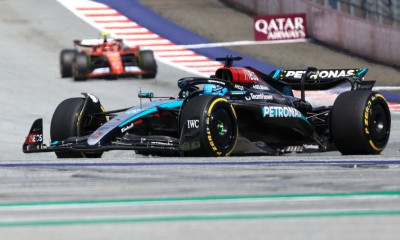 Formula 1: Απίθανη νίκη Ράσελ και Mercedes μετά τη σύγκρουση Φερστάπεν και Νόρις!