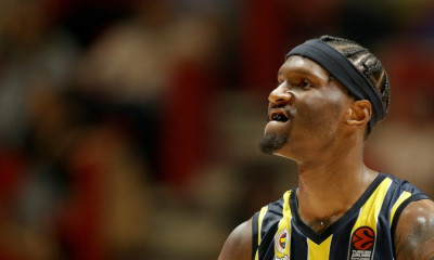 Euroleague, Μεταγραφές: Παρέμεινε ο Χέιζ-Ντέιβις στην Φενέρμπαχτσε