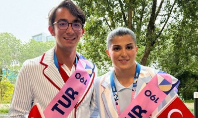 Ολυμπιακοί Αγώνες: Σάλος στην Τουρκία με τις... γαλανόλευκες εμφανίσεις στην τελετή έναρξης