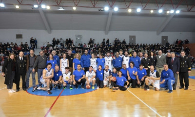 Η «αφρόκρεμα» των Ολυμπιονικών Λιμενικού αγωνίστηκε με τους Ολυμπιονίκες Κωφών σε αγώνα μπάσκετ
