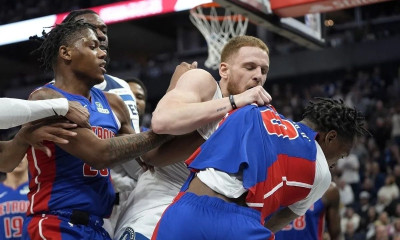 Χάος κι 7 αποβολές στη Μινεσότα, συντριβή για τους Μπακς του Αντετοκούνμπο - Βίντεο