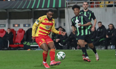 «Ξανά πρώτος» ο Ολυμπιακός, «ματιές σε Πουλούλου» η ΑΕΚ: Τα πρωτοσέλιδα (05/04)