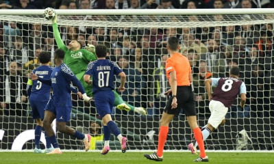 Champions League: Με άγχος Μπαρτσελόνα και Παρί Σεν Ζερμέν - Άγγιξαν ανατροπάρες Βίλα και Ντόρτμουντ