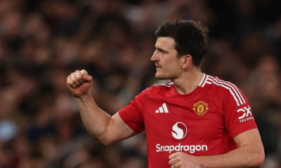 Μάντσεστερ Γ.-Λυών: Τρελάθηκε ο διαχειριστής των social media των Άγγλων μετά το γκολ του Μαγκουάιρ