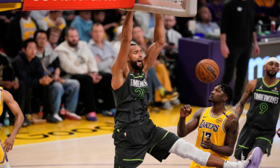 NBA: Οι Τίμπεργουλβς πέταξαν εκτός τους Λέικερς - «Ζωντανοί» οι Ρόκετς με Ουόριορς