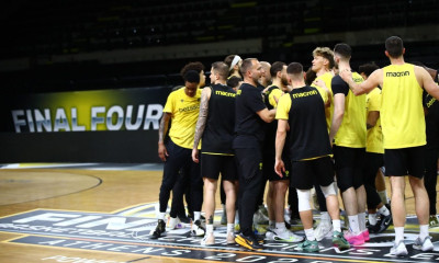 Αθλητικές μεταδόσεις: Πού θα δείτε ΑΕΚ-Μάλαγα και τους αγώνες Τσιτσιπά και Σάκκαρη