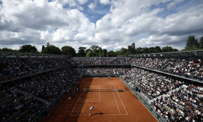 Αθλητικές μεταδόσεις: Συναρπαστικές μάχες στο Roland Garros και Ολυμπιακός - Βουλιαγμένη