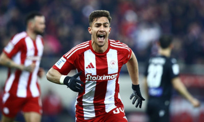 Μεταγραφές, Ολυμπιακός: «Tελειώνει» του Κωστούλα στην Μπράιτον - Πότε «πετάει» για Αγγλία