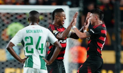 Παγκόσμιο Κύπελλο Συλλόγων: Εύκολα η Φλαμένγκο - «Όρθια» η Μπενφίκα στη ματσάρα με Μπόκα