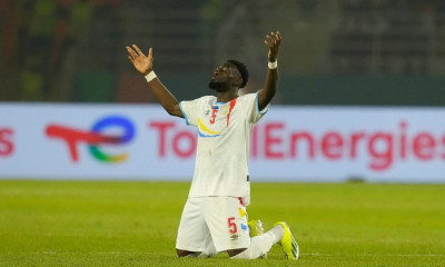 Μεταγραφές, ΑΕΚ: Η πρόταση για Μπατουμπινσικά, το ενδιαφέρον για Σεπέδα και τα σενάρια για Ρότα