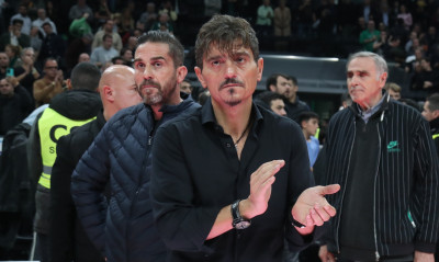 Παναθηναϊκός AKTOR: Επιβεβαίωσε την άφιξη Βαλαντσιούνας ο Δημήτρης Γιαννακόπουλος - «Στυλό έχεις;»