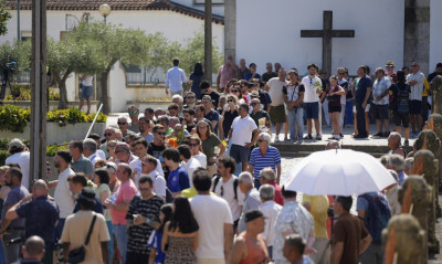 Ντιόγκο Ζότα: Η Λίβερπουλ στην κηδεία του Πορτογάλου – Live εικόνα από το Γκοντομάρ