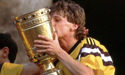 Πένθος στη Γερμανία: «Έφυγε» ο Παγκόσμιος Πρωταθλητής του 1990, Φρανκ Μιλ