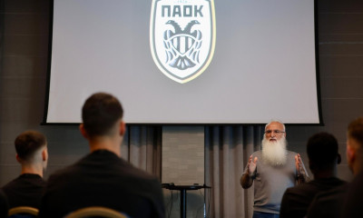 ΠΑΟΚ - Βολφσμπέργκερ: Ομιλία Ιβάν Σαββίδη στην ομάδα - «Θέλω να μπείτε και να "πεθάνετε" στο γήπεδο»