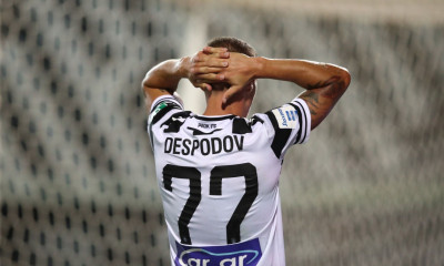 ΠΑΟΚ: Συναγερμός με Ντεσπόντοφ - Επέστρεψε με πρόβλημα από τη Βουλγαρία