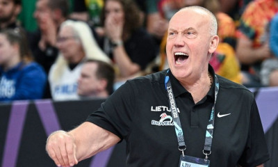 Eurobasket 2025, Ελλάδα - Λιθουανία: Ο Κουρτινάιτις αγνόησε τους Έλληνες δημοσιογράφους