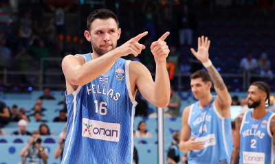 Παπανικολάου: «Όταν οι γονείς δεν είμαστε τα σωστά παραδείγματα, πρέπει όλοι να αλλάξουμε τσιπάκι»