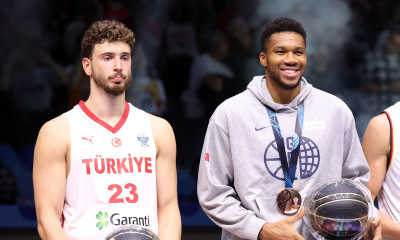 Γιάννης Αντετοκούνμπο: «Σέβομαι την Τουρκία, συγγνώμη» - Η απάντηση του για τα απρεπή σχόλια