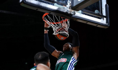 Ρισόν Χολμς: Έτοιμος να κυριαρχήσει με το «καλημέρα»