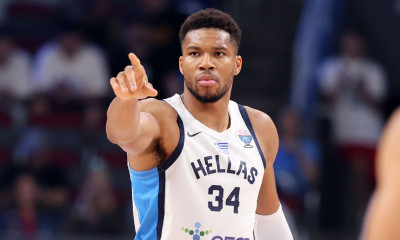 Ξέσπασμα Γιάννη Αντετοκούνμπο: «Σταματήστε να λέτε ψέματα, θέτετε σε κίνδυνο την οικογένειά μου»