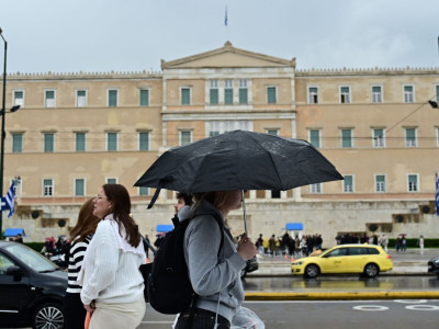 Καιρός: Σε εξέλιξη το δεύτερο κύμα κακοκαιρίας - Πού θα βρέξει τις επόμενες ώρες