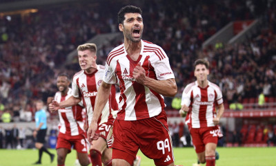 Ολυμπιακός – ΑΕΚ 2-0: Ο Ταρέμι έβαψε «ερυθρόλευκο» το ντέρμπι της Super League