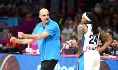 Εθνική Γυναικών: Συνεχίζει και επίσημα ο Πρέκας