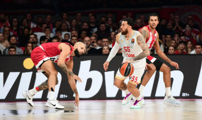 Ολυμπιακός - Μονακό 87-92: Με τρομερό Τζέιμς πέρασε από το ΣΕΦ πριν τον Παναθηναϊκό - Η βαθμολογία