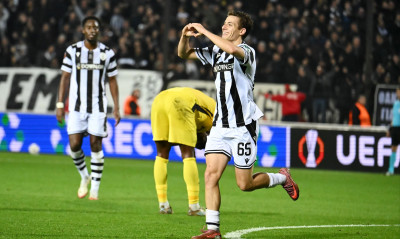 ΠΑΟΚ - Γιουνγκ Μπόις 4-0: Πάρτι στην Τούμπα και φουλ για πρόκριση!