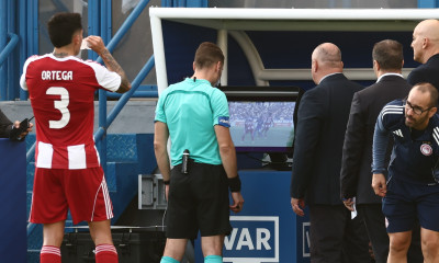 Λανουά: «Δεν υπάρχει δεύτερο πέναλτι στον Ολυμπιακό, σωστά ακυρώθηκαν τα γκολ της ΑΕΚ»