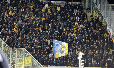 Φιορεντίνα – ΑΕΚ: Ένταση μεταξύ «κιτρινόμαυρων» οπαδών και αστυνομίας