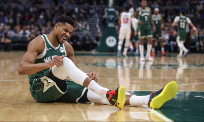 NBA: Αγωνία στους Μπακς για Αντετοκούνμπο - Τεράστια αντίδραση κόντρα στους Πίστονς | Τα highlights