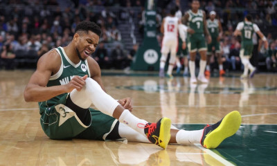 Γιάννης Αντετοκούνμπο: Ο «Greek Freak» κινδυνεύει να μείνει εκτός βραβείων, λόγω του τραυματισμού