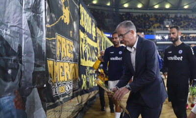 ΑΕΚ - Ατρόμητος: Οι φιλοξενούμενοι τίμησαν τη μνήμη του αδικοχαμένου Μάριου