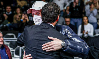 Βίρτους Μπολόνια: Απίστευτη αποθέωση στην επιστροφή Πολονάρα