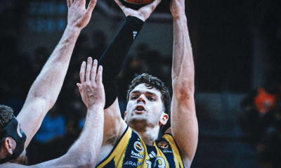 Euroleague: Η Φενέρμπαχτσε πήρε το θρίλερ με Μπαρτσελόνα