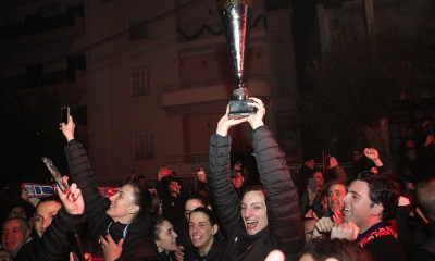 Πανιώνιος: Μεθυσμένη… πολιτεία η Νέα Σμύρνη - Αποθεωτική υποδοχή από τους οπαδούς