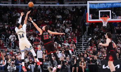 NBA: Ο Αντετοκούνμπο κάρφωσε στο τέλος και προκάλεσε σύρραξη με Μπουλς