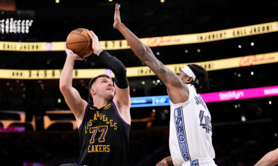 NBA: «Φωτιά» οι Ντόντιτς – ΛεΜπρον στη νίκη των Λέικερς | Αποτελέσματα και βαθμολογίες