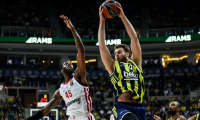 Φενέρμπαχτσε – Ολυμπιακός 88-80: Πάλεψε, αλλά στο τέλος «υποκλίθηκε» στους ανώτερους γηπεδούχους